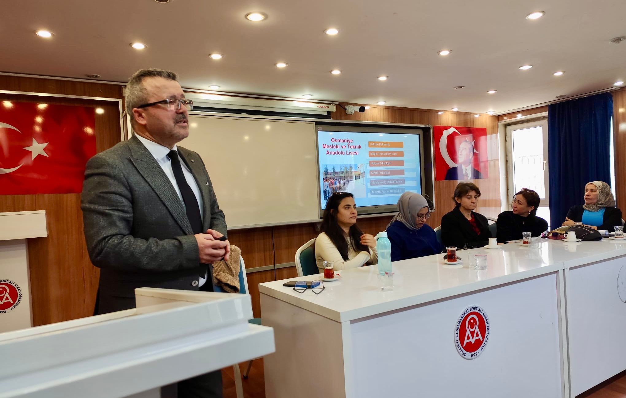 Osmaniye'de ortaokul öğrencilerine mesleki eğitim tanıtımı