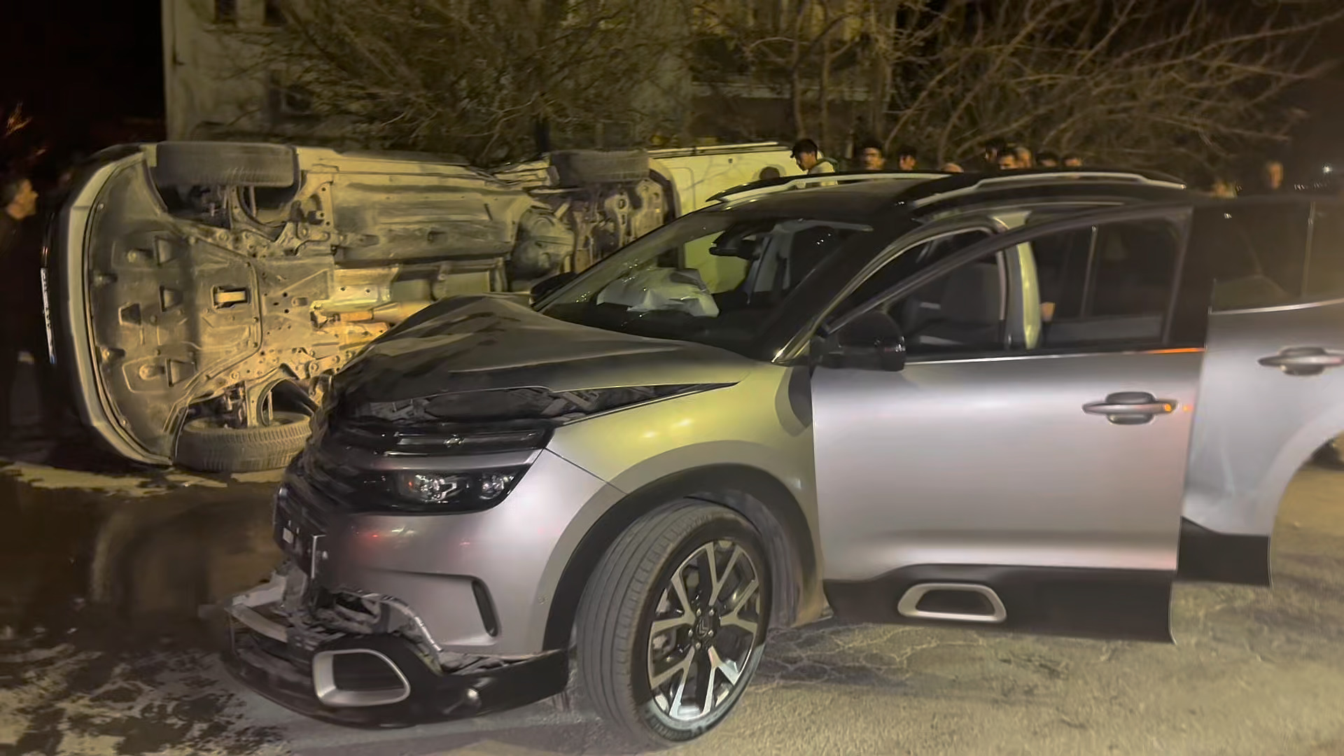 Malatya'da otomobiller çarpıştı: 4 yaralı