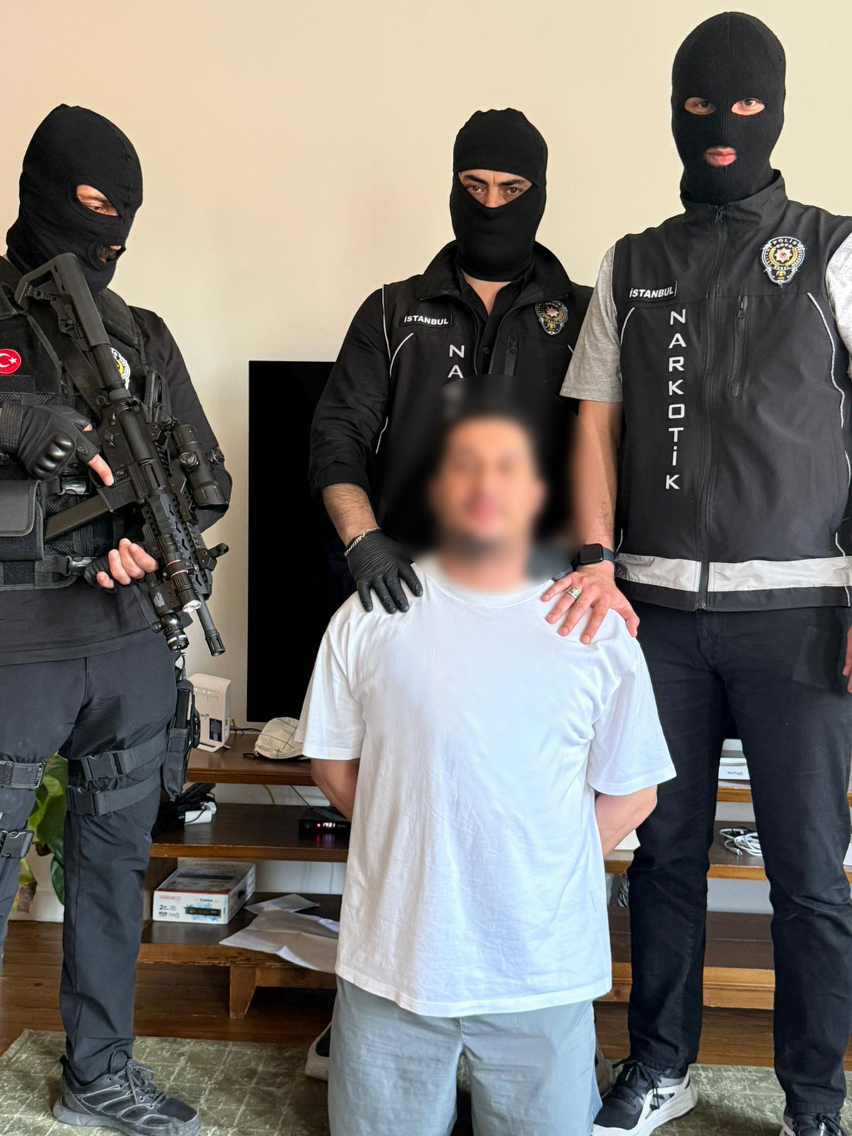 Difüzyon mesajı ile aranan şüpheli Şişli'de yakalandı
