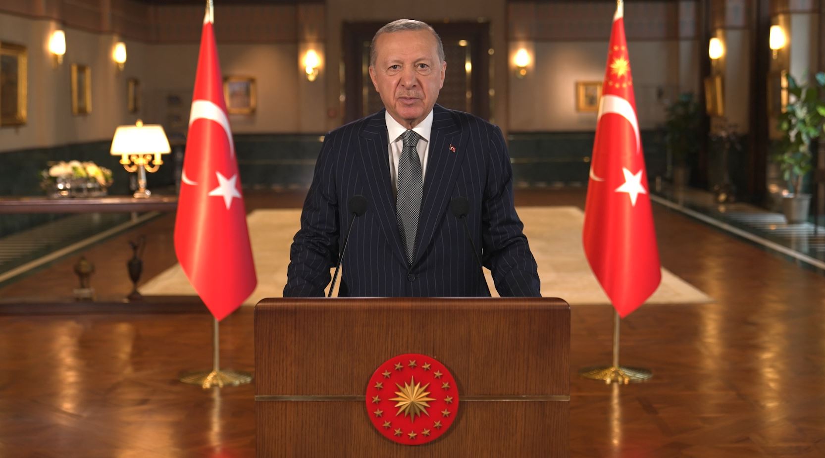 POLİTİKA